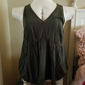 Torrid sz 4 Olive Green Tank